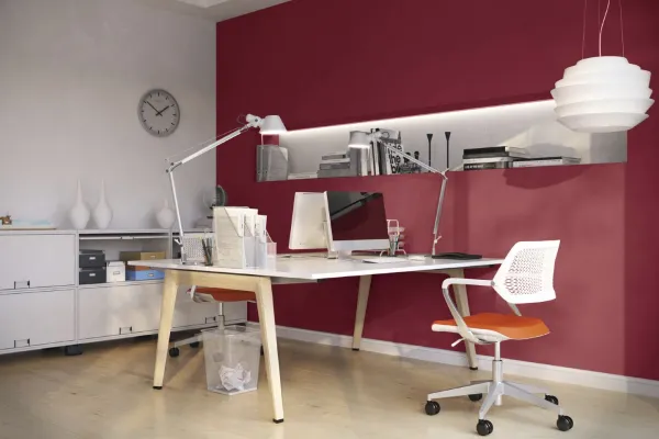 Kontrastowe koloru w biurze