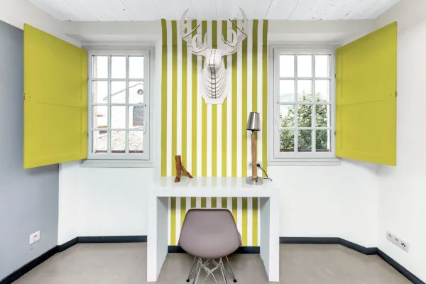 Soczysta zieleń w miejscu pracy